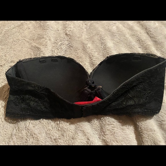 Like New strapless LaSenza bra - Picture 2 of 4
